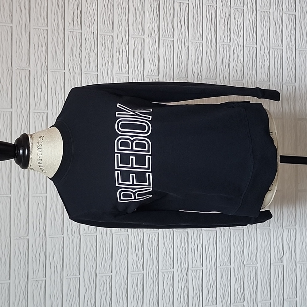 Reebok Crewneck
